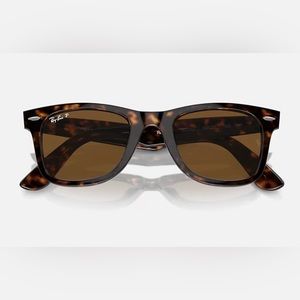 Ray-Ban Original Wayfarer Classic, polished tortoise with brown lenses